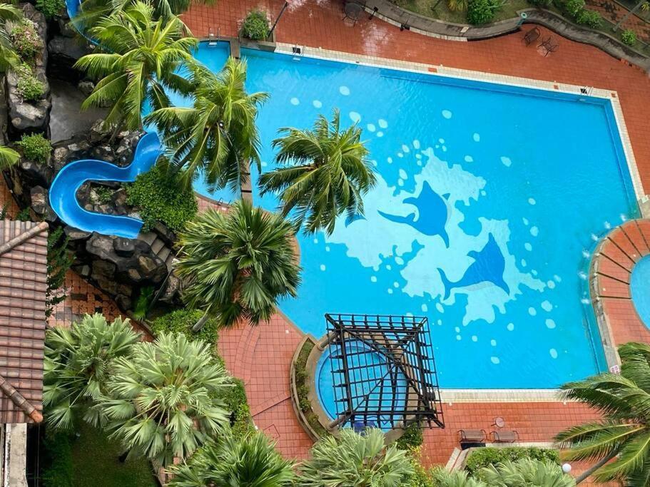 Urban Oasis Retreat